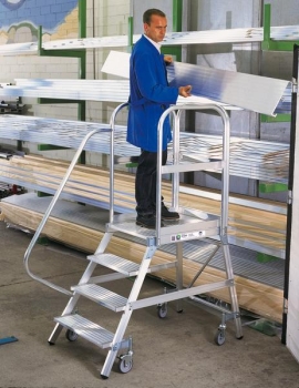 Aluminium-Podesttreppe einseitig begehbar, Stufen- und Plattformausführung: Stahl-Gitterrost